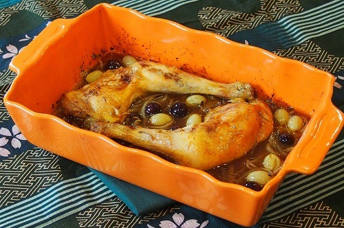 Filet de poulet sucré salé aux citron, raisin et romarin - Recette