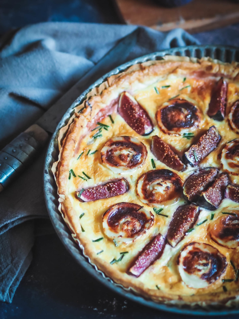 Fig, Goat cheese and Honey Quiche French home cooking recipe