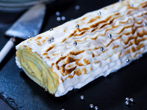 https://www.myparisiankitchen.com/wp-content/uploads/2021/12/buche-citron-meringue-MPK_1-500x375.jpg